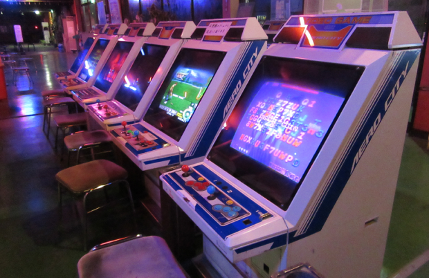 埼玉県屈指の珍スポット「オートレストラン鉄剣タロー」が愛され続ける